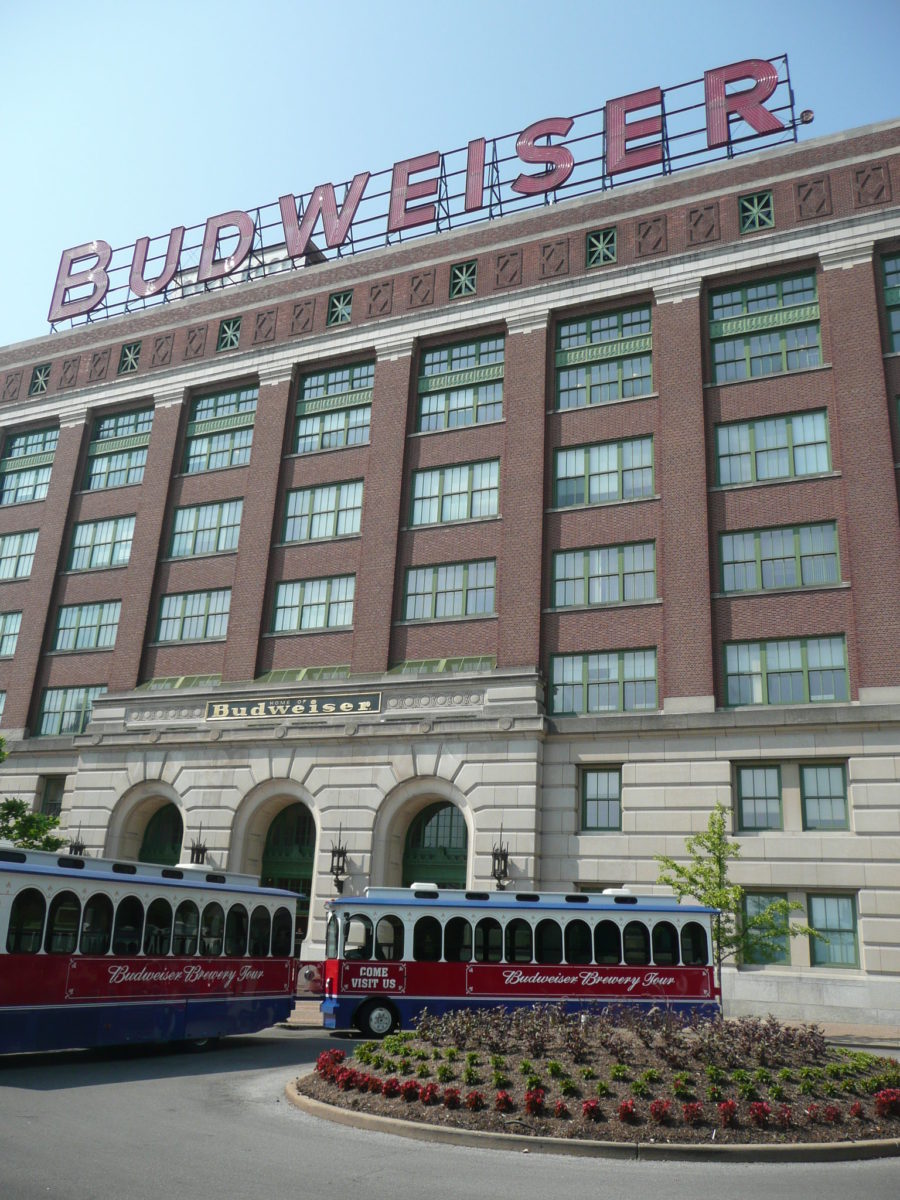 budweiser brewery exterior