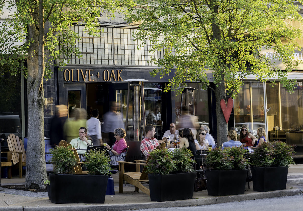 restaurant with outdoor patio