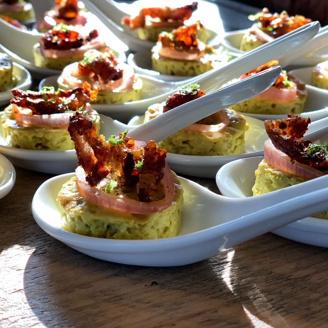 egg custard treats in Chinese soup spoons